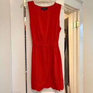 Bycorpus Red Sleeveless Open-Back Dress with Scalloped Hem